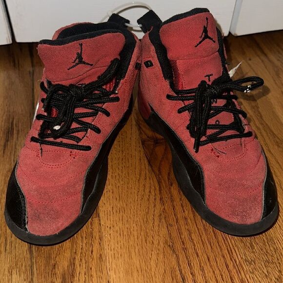 Nike Air Jordan Retro Reverse Flu Game Sneaker Shoe youth boys size 1.5 - Picture 2 of 5